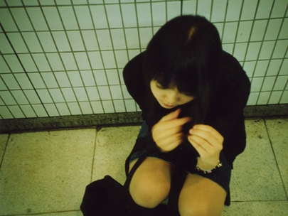 waiting the train makes me sick