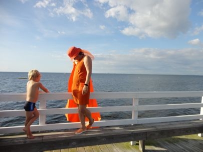 Swedish lady in English Orange